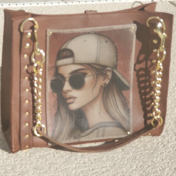 AI-Meets-Artisan Tote: One-of-a-Kind Cool - Picture 13 of 15